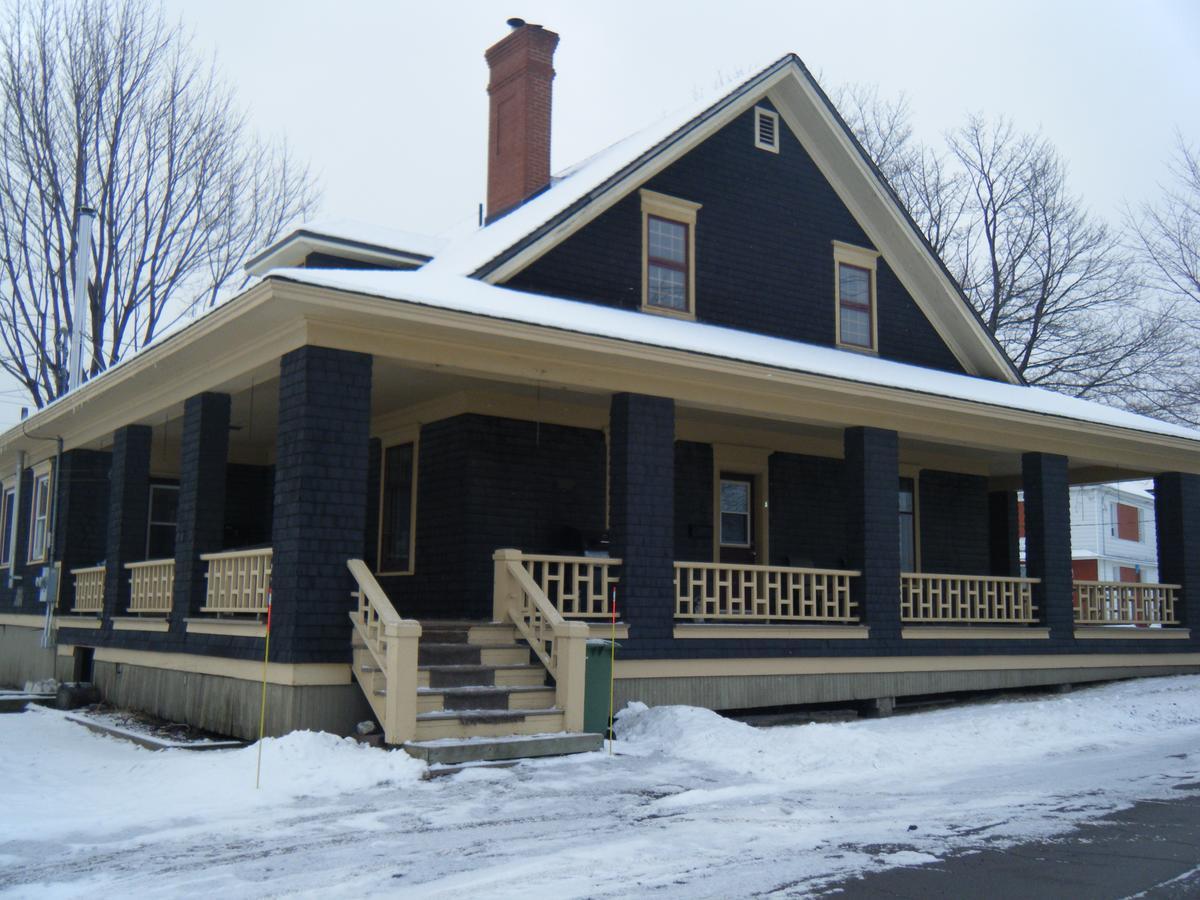 キャンベルトン Dans Les Draps De Morphee Bed & Breakfast エクステリア 写真