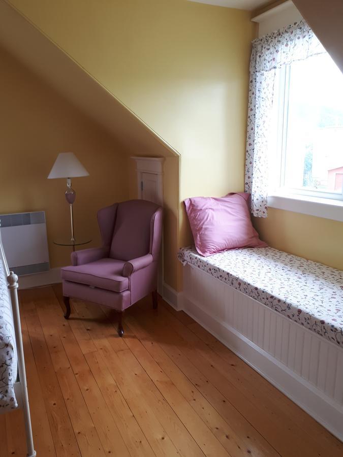 キャンベルトン Dans Les Draps De Morphee Bed & Breakfast エクステリア 写真